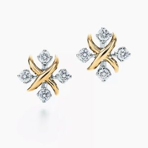 Tiffany & Co. Schlumberger®
Lynn earrings